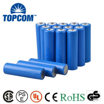 3.7V Cylinderical 18650 batería recargable del ion de Li 2000 mAh Vida larga y respetuosa del medio ambiente para las linternas